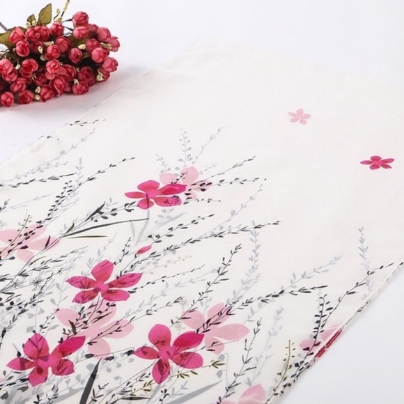 White Chiffon Pink Floral Wrap Scarf Shawl - Picture 3 of 6